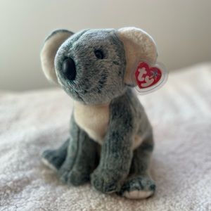 Eucalyptus the panda beanie Buddy - Good condition - with heart tag